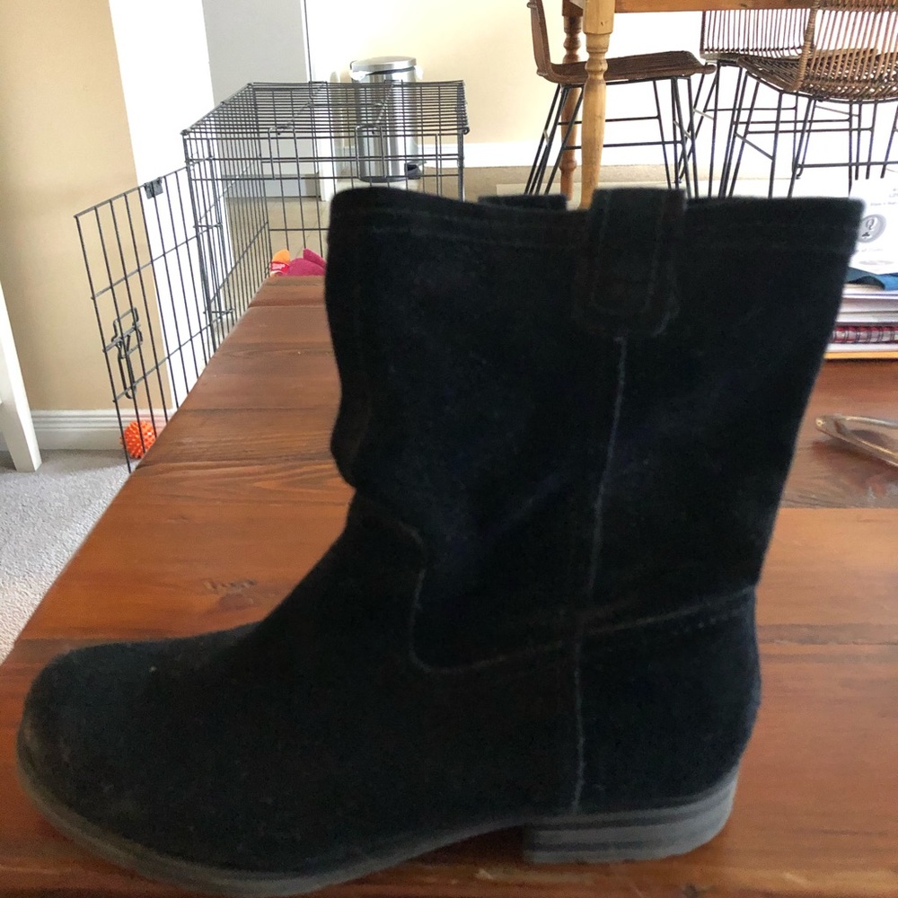 Naturalizer boots